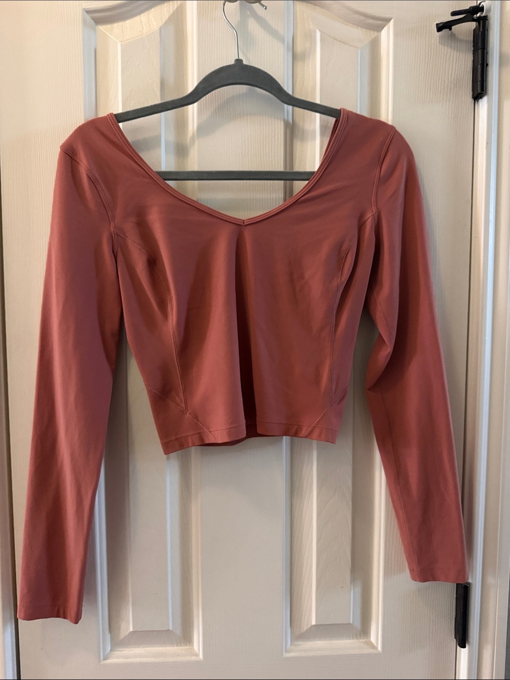 lululemon athletica Long Sleeve V-Neck Crop Top in Rosewood